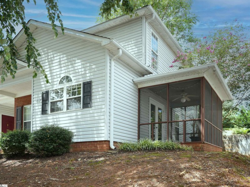 Property image 3 at 49 Huntress Drive, Greer, SC 29651
