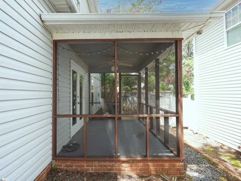 Property image 4 at 49 Huntress Drive, Greer, SC 29651