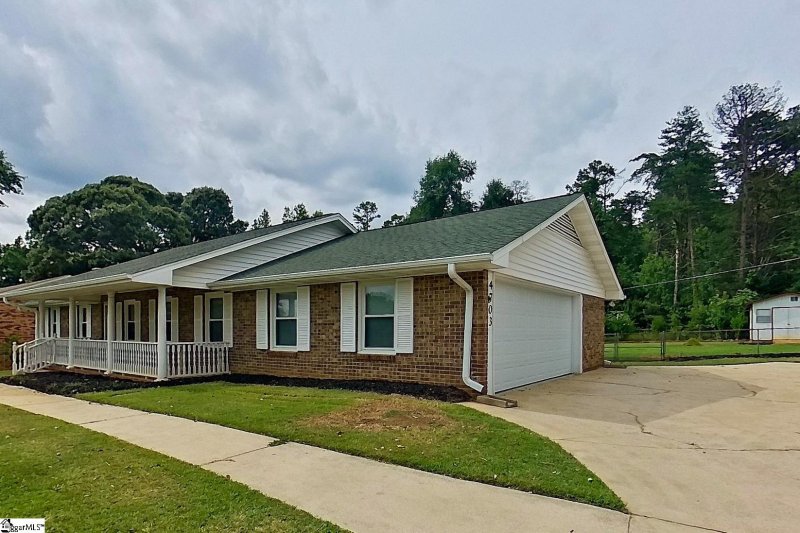 Property image 2 at 4703 Worden Drive, Spartanburg, SC 29301