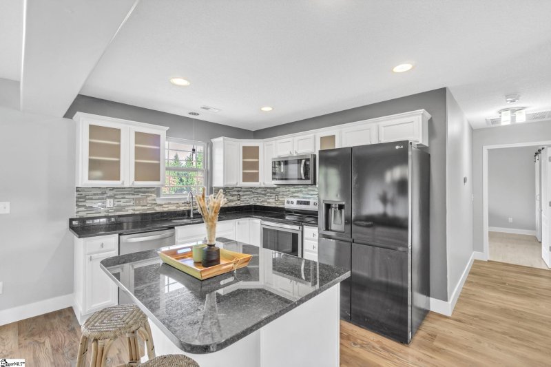 Property image 3 at 109 Crimson Glory Way, Travelers Rest, SC 29690