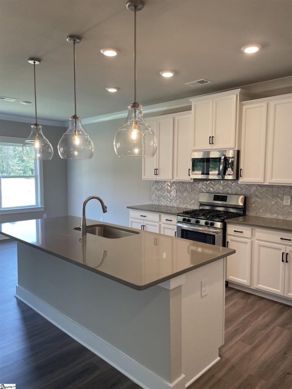 Property image 5 at 1128 Denington Drive, Spartanburg, SC 29307