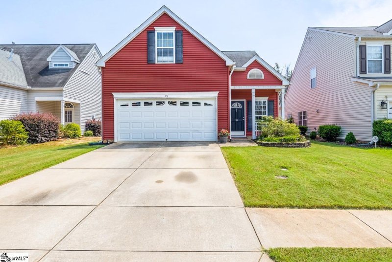 Property image 2 at 35 Pfeiffer Court, Simpsonville, SC 29681