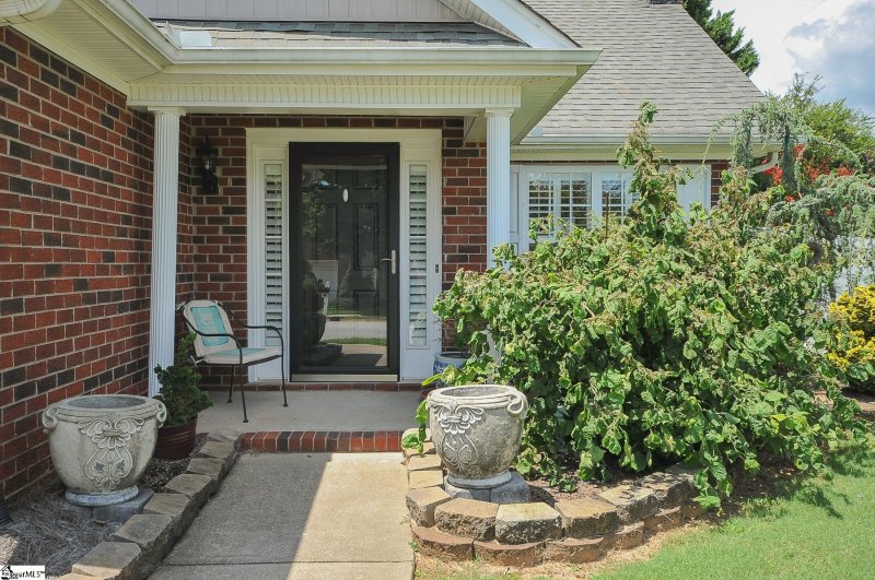 Property image 3 at 611 Ashley Commons Court, Greer, SC 29651