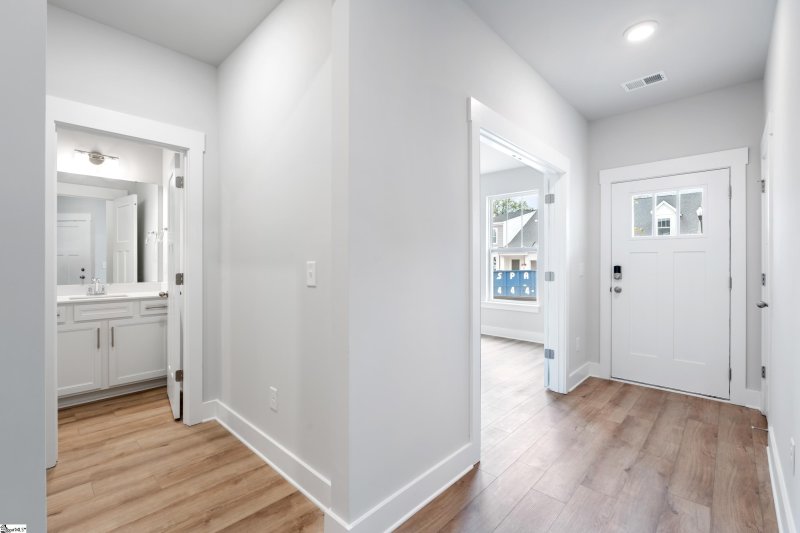 Property image 4 at 217 Woodhouse Way, Greenville, SC 29605