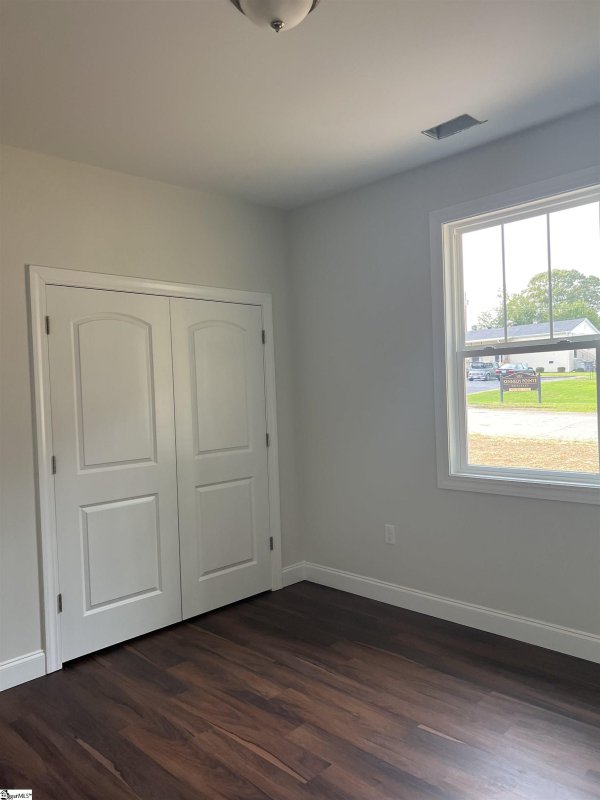 Property image 4 at 14 LANFORD Drive, Greenville, SC 29605