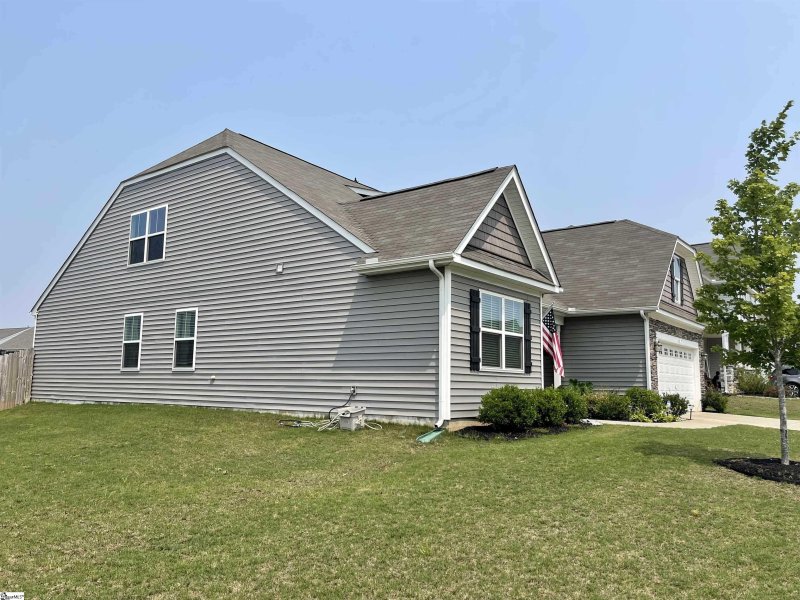 Property image 3 at 128 Noble Creek Road, Woodruff, SC 29388