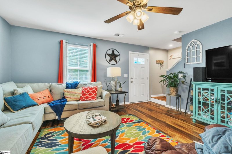 Property image 4 at 201 Dunbartin Drive, Greenville, SC 29605