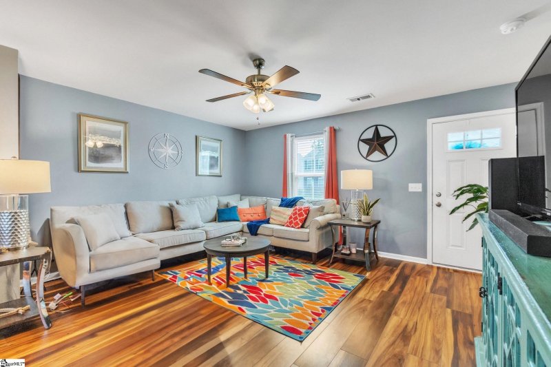 Property image 5 at 201 Dunbartin Drive, Greenville, SC 29605