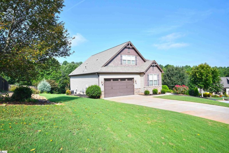 Property image 2 at 507 Tineke Way, Travelers Rest, SC 29690