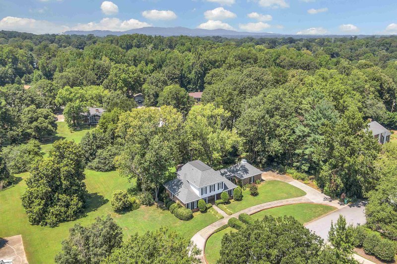 Property image 4 at 21 Ashburn Place, Greenville, SC 29615