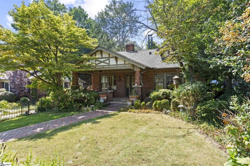 Property image 2 at 129 Bennett Street, Greenville, SC 29601