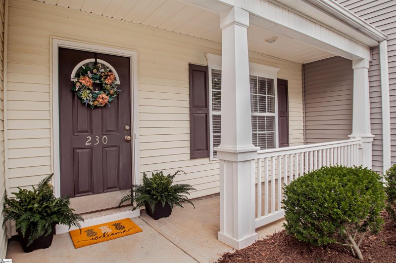 Property image 2 at 230 Cedar Crossing Lane, Greenville, SC 29615