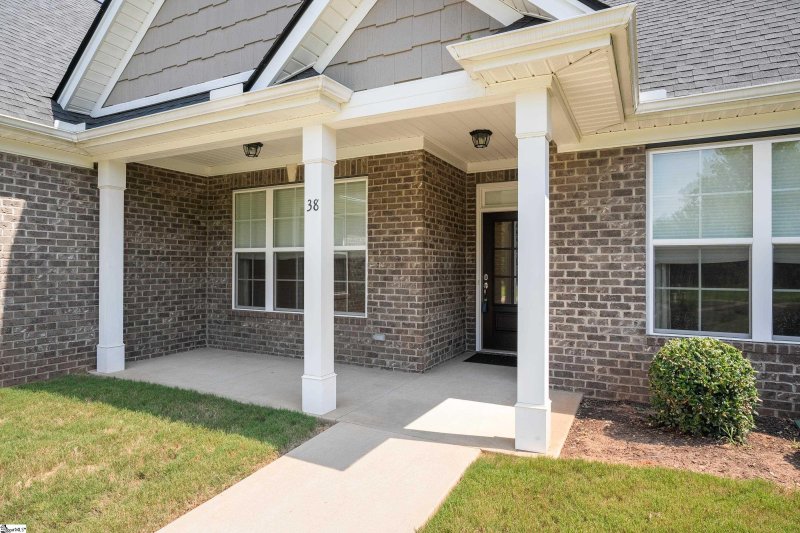 Property image 2 at 38 Park Vista Way, Greenville, SC 29617
