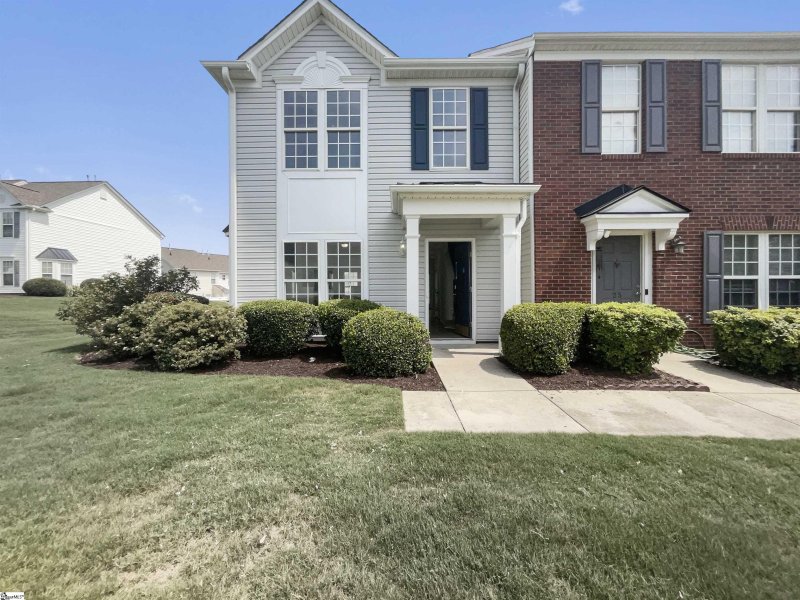 23 Spring Crossing Circle