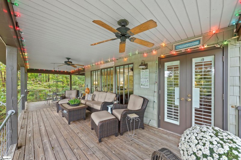 Property image 3 at 2005 W Lakeshore Drive, Landrum, SC 29356-9641