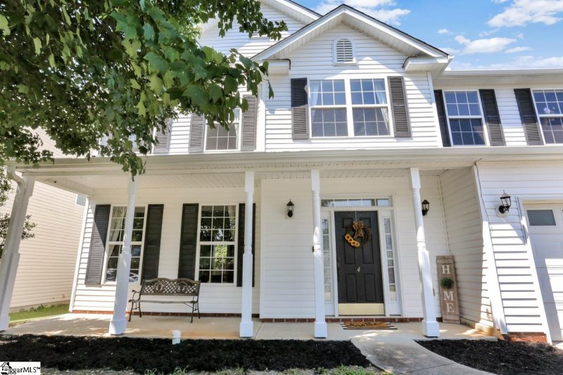 Property image 2 at 4 Kylemore Lane, Greer, SC 29650