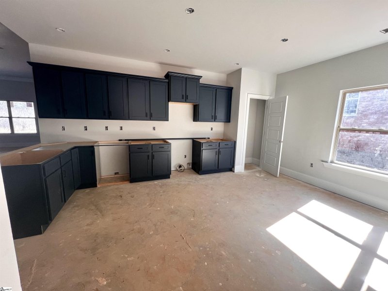 Property image 5 at 306 Rolling Waters Drive, Greenville, SC 29605