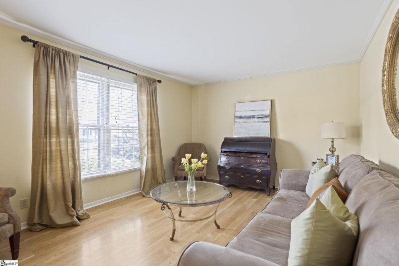 Property image 5 at 102 De Kalb Drive, Greer, SC 29650