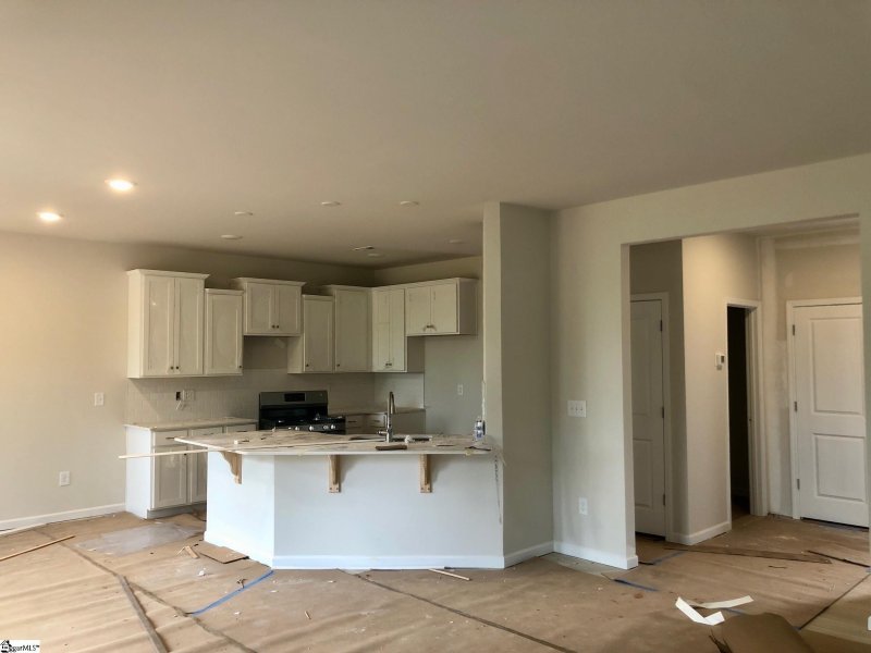 Property image 3 at 428 Corsac Court, Fountain Inn, SC 29644