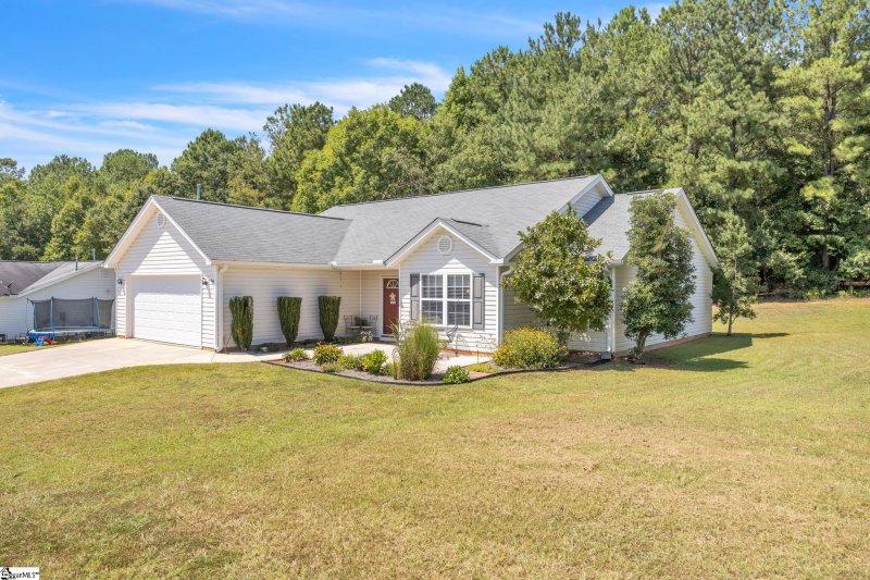 Property image 3 at 121 Malibu Road, Liberty, SC 29657