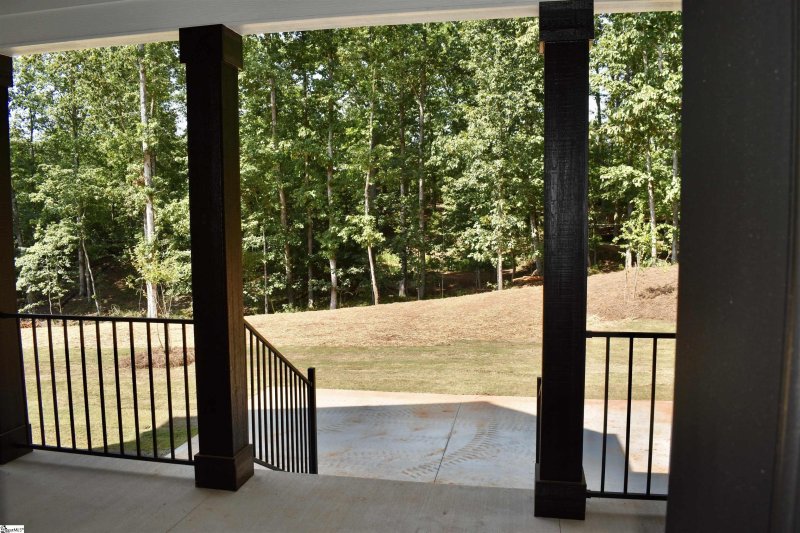 Property image 5 at 110 Royal Oaks Drive, Anderson, SC 29625