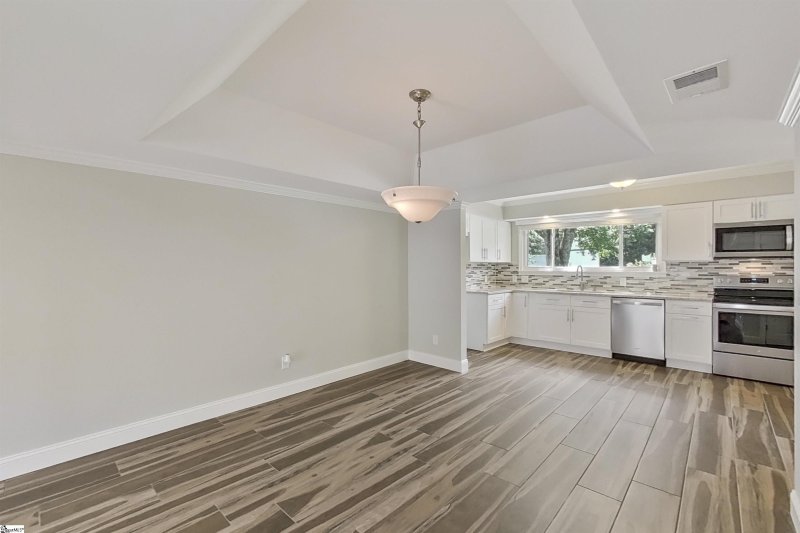 Property image 4 at 59 Briarrun Place, Greenville, SC 29615