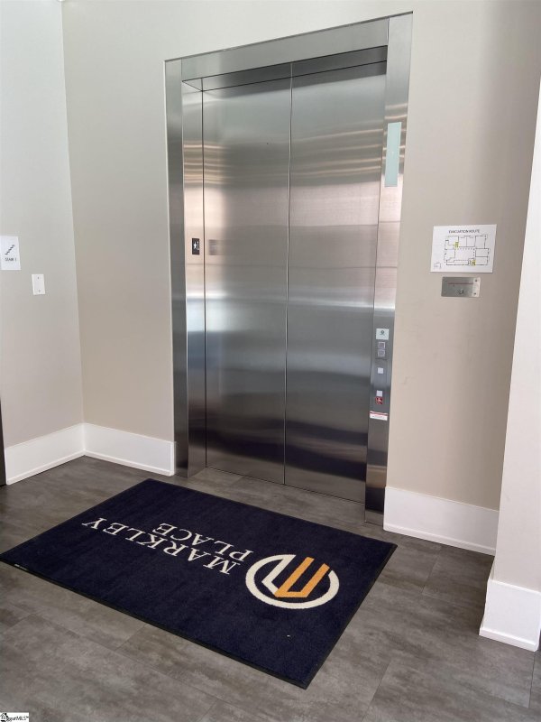 Property image 3 at 110 N Markley Street, Greenville, SC 29601