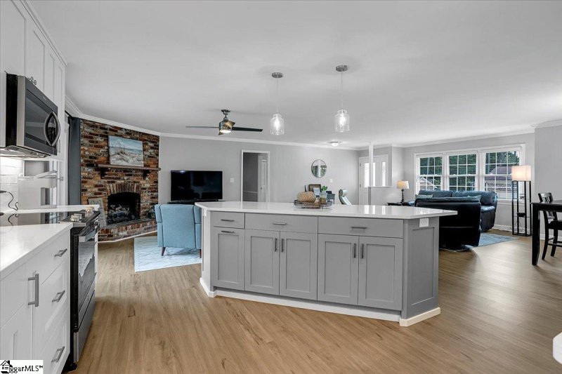 Property image 5 at 17 Ellesmere Drive, Greenville, SC 29615