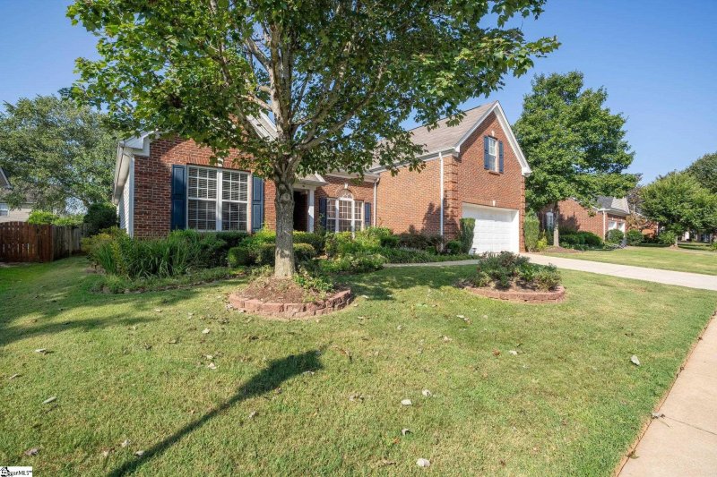 Property image 2 at 23 Red Jonathan Court, Simpsonville, SC 29681