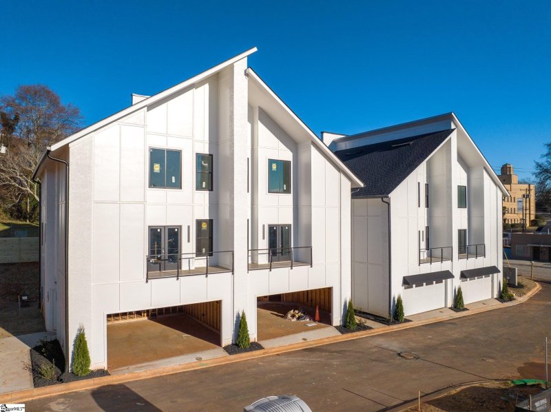 Property image 4 at 1004 Green Avenue, Greenville, SC 29605