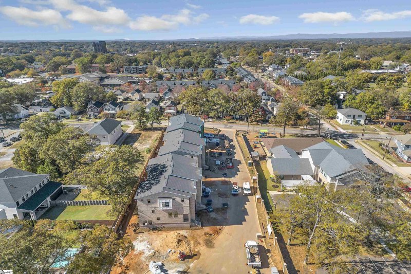 Property image 5 at 12 Corbet Court, Greenville, SC 29601