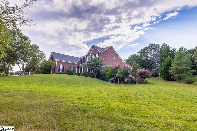 Property image 3 at 23 Neyland Drive, Fountain Inn, SC 29644