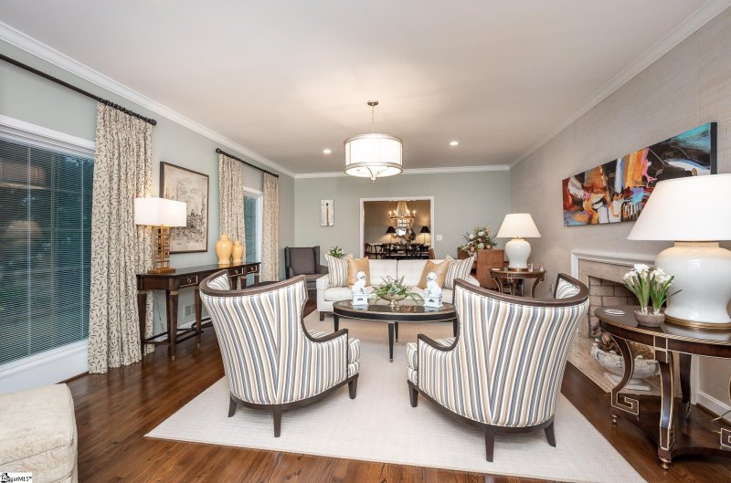 Property image 3 at 4 Barksdale Road, Greenville, SC 29607