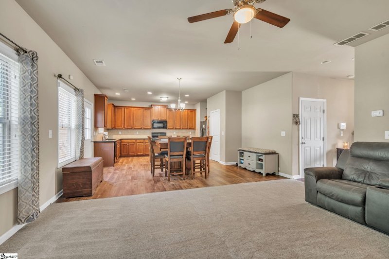 Property image 5 at 220 Dellwood Drive, Spartanburg, SC 29301