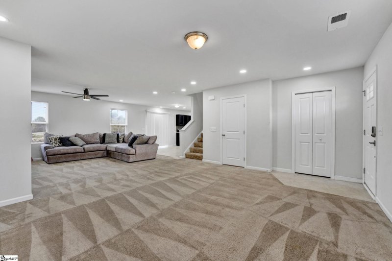 Property image 2 at 205 Skipton Street, Greenville, SC 29605