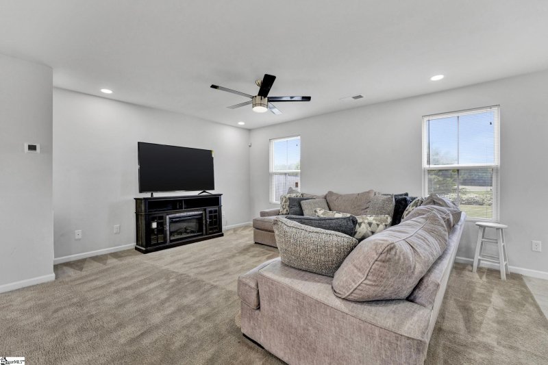 Property image 3 at 205 Skipton Street, Greenville, SC 29605