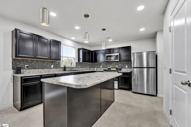 Property image 5 at 205 Skipton Street, Greenville, SC 29605