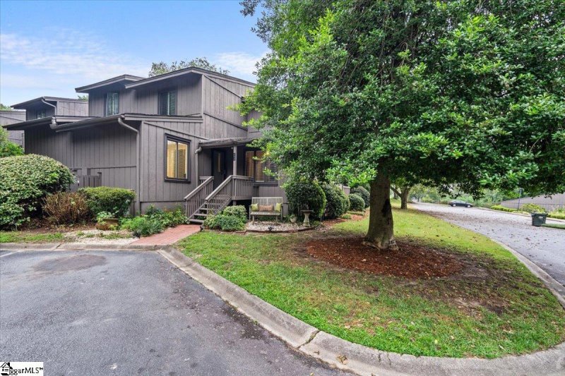 Property image 4 at 132 Inglewood Way, Greenville, SC 29615