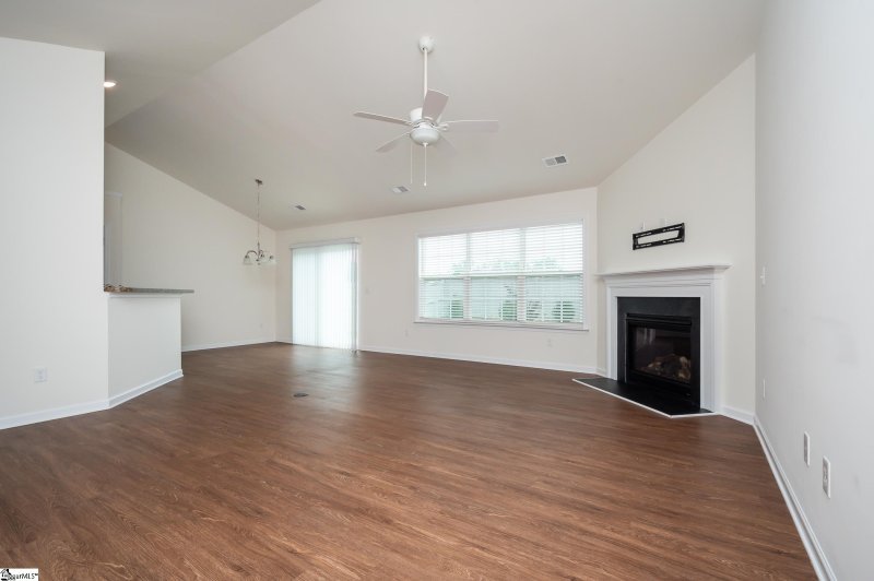 Property image 4 at 107 Parvin Court, Greenville, SC 29607