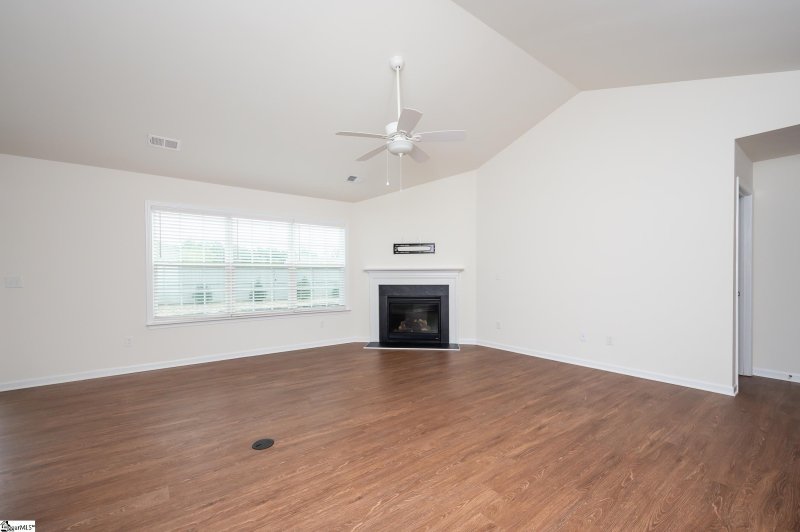 Property image 5 at 107 Parvin Court, Greenville, SC 29607