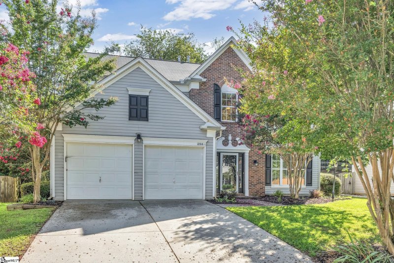 Property image 3 at 204 Collingsworth Lane, Greenville, SC 29615
