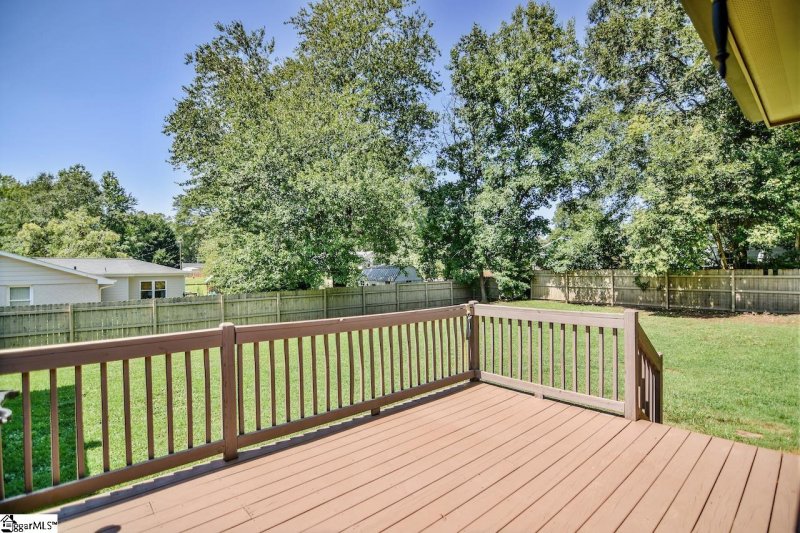 Property image 2 at 9 Shenandoah Drive, Greenville, SC 29615