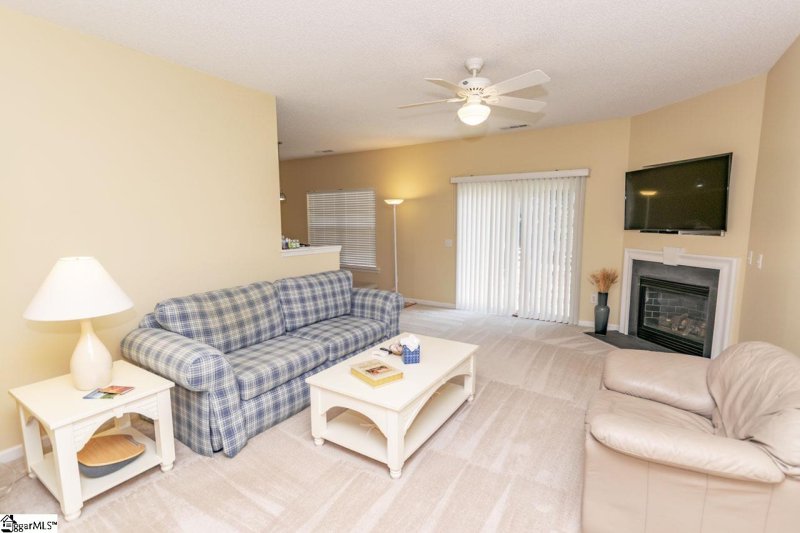 Property image 4 at 14 Minots Ledge Lane, Simpsonville, SC 29681