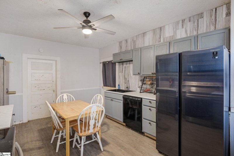 Property image 4 at 21 Saco Street, Greenville, SC 29611