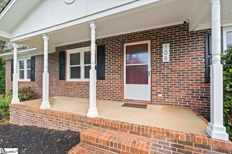 Property image 5 at 108 Sherman Court, Piedmont, SC 29673