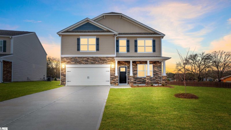 Property image 3 at 213 Slateford Circle, Piedmont, SC 29673