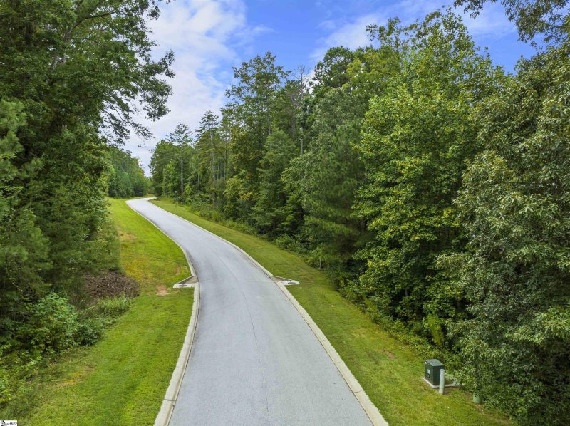 Property image 4 at 0 Yellowood Drive, Seneca, SC 29672