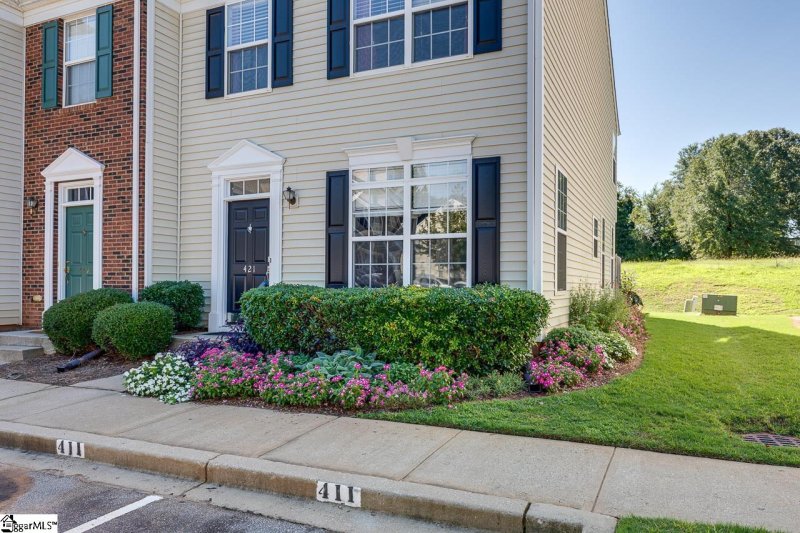 Property image 2 at 421 Twist Circle, Mauldin, SC 29662