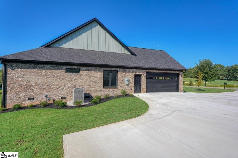 Property image 4 at 152 Tully Drive, Anderson, SC 29621