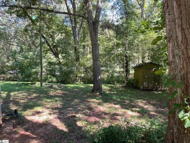 Property image 3 at 212 Shady Acres Circle, Greenville, SC 29611